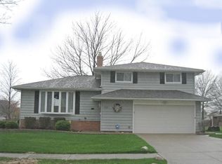 7628 Roeper Rd, Parma, OH 44134