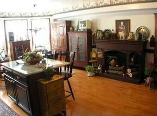 216 Christian St, Philadelphia, PA 19147