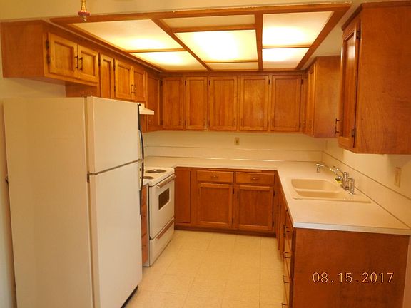 4th image of 2520 Leach Ct SE