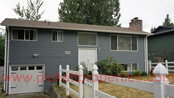 1st image of 7028 Parkdale Dr NW
