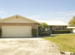 137 Palm Trl E, Palatka, FL 32177