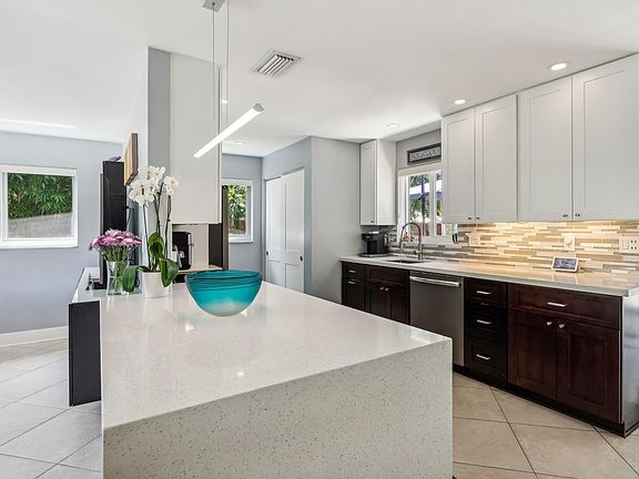 4th image of 1749 NE 37th Street