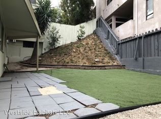 11837 Laurelwood Dr APT 7, Studio City, CA 91604