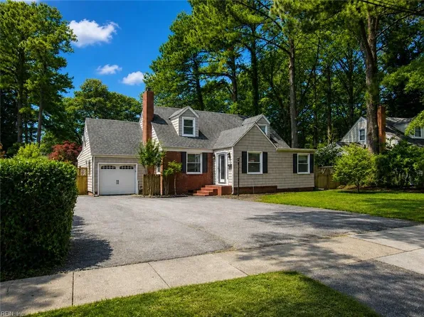 111 S Ridgeley Rd, Norfolk, VA 23505