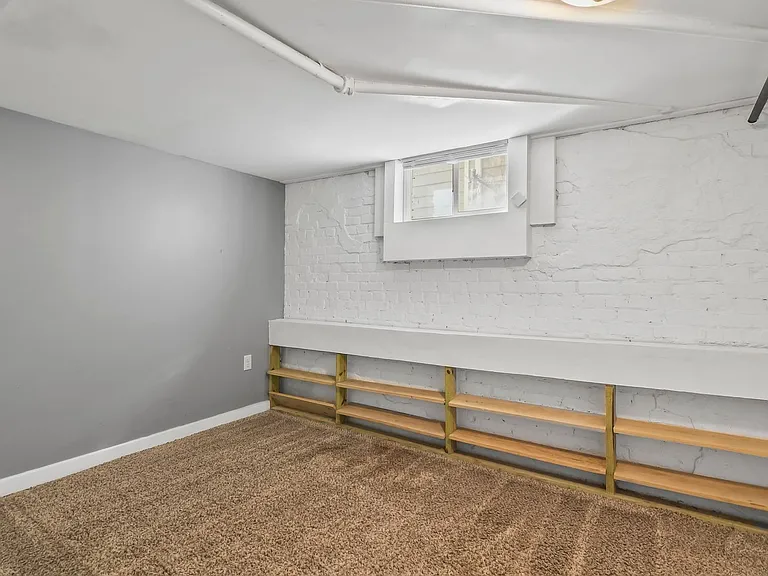 1301 Whittier Ave — Photo 17
