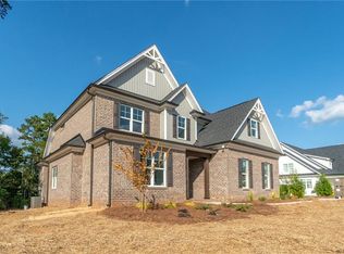 107 Lantern Dr, Advance, NC 27006