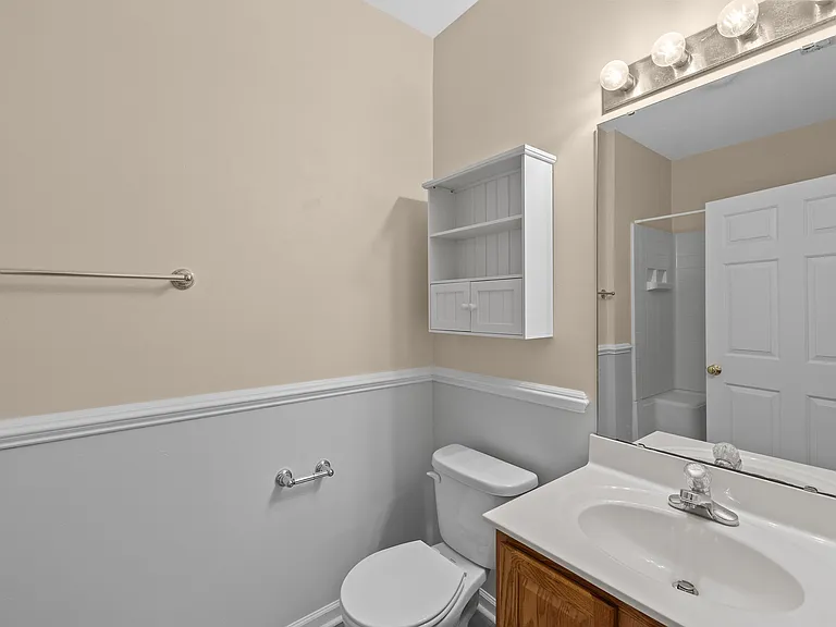 1713 Kudrow Ln #1 — Photo 34