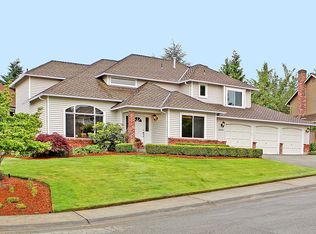 23211 NE 18th Pl, Sammamish, WA 98074