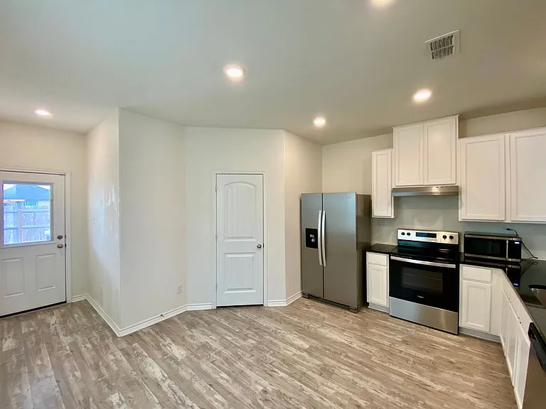 344 Blacktail Dr — Photo 4