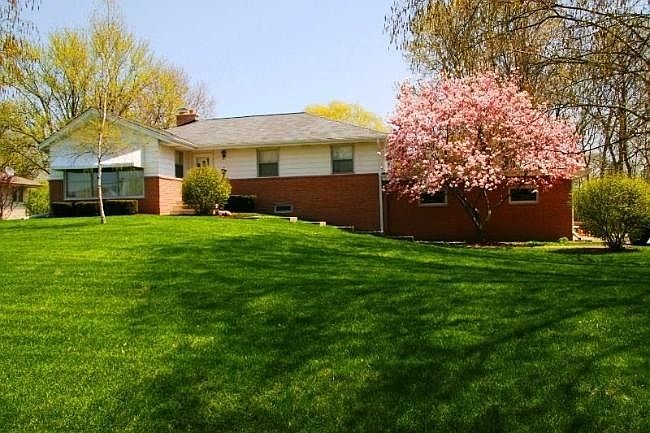 1st image of 2686 S Amor Dr