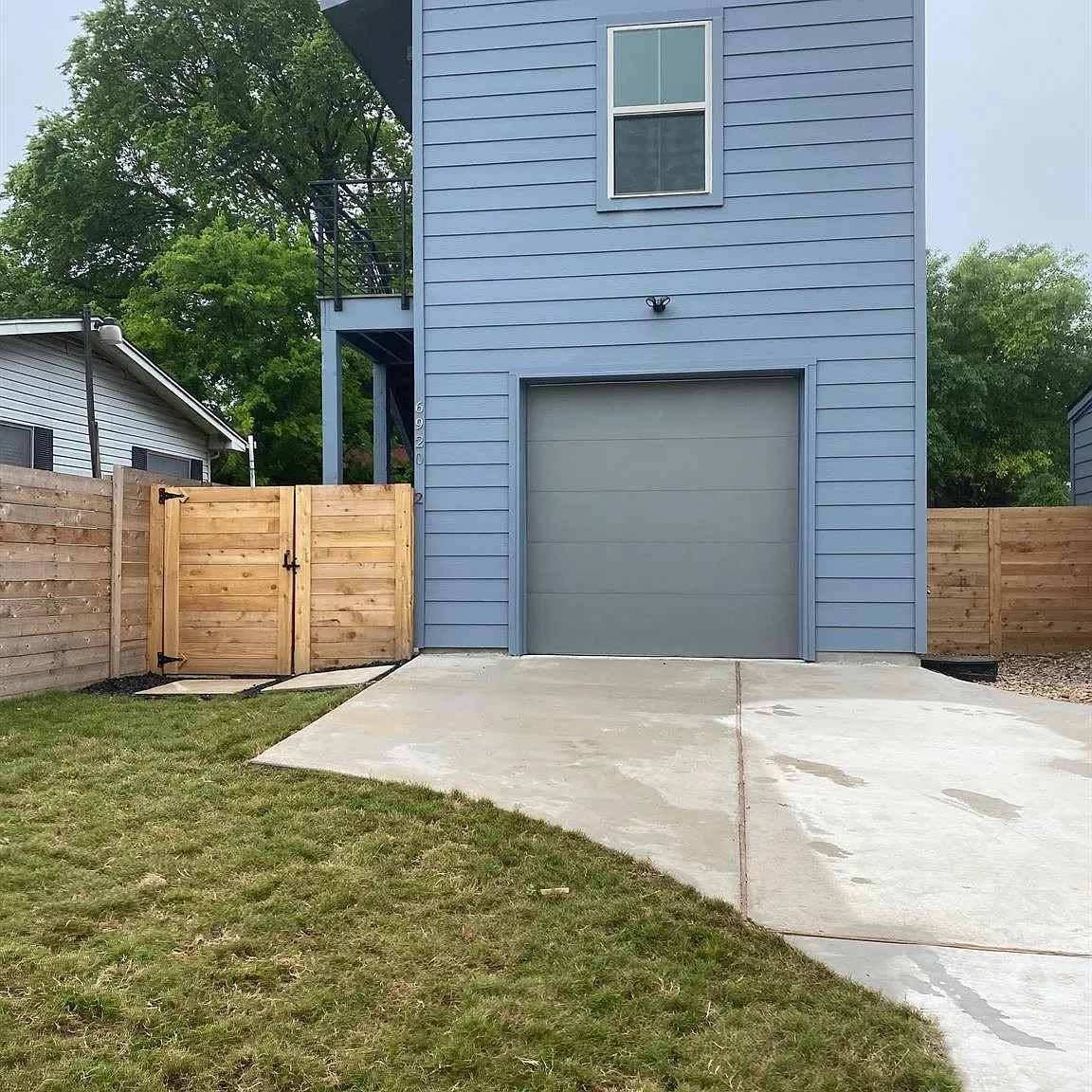 1 bed, 1.0 bath, 350 sqft, $1,500 — Photo 1