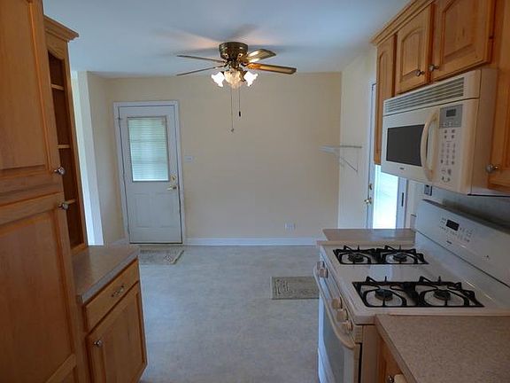 4th image of 13024 W Playfield Dr