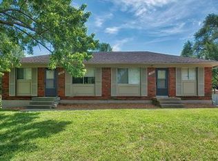 509 NE Corder St APT A, Lees Summit, MO 64063