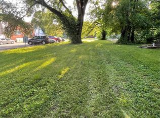 1035 S Spring St, Springfield, IL 62704