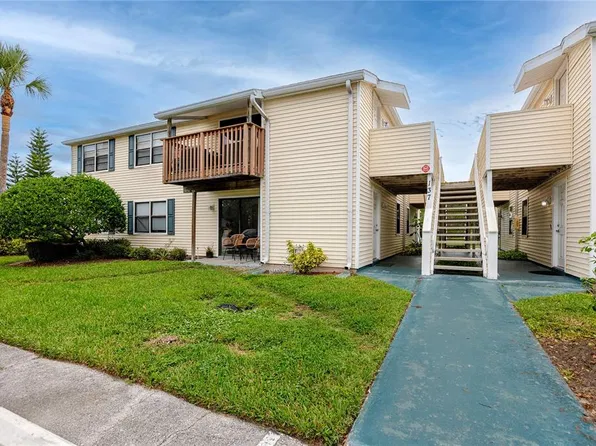 137 Hunter Lake Dr Unit F, Oldsmar, FL 34677