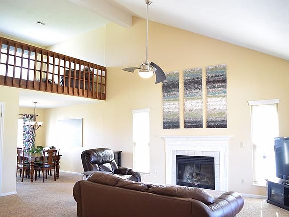 2nd image of 6060 Jennagate Ln