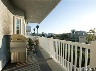 446 Monterey Blvd APT L2, Hermosa Beach, CA 90254