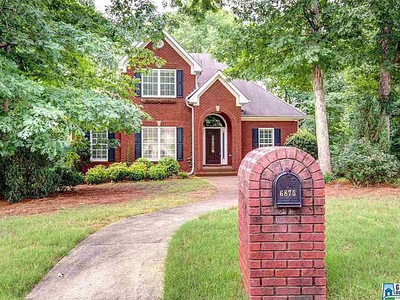 2nd image of 6875 Lexington Oaks Dr
