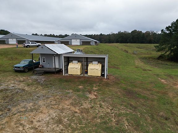5th image of 207 County Road 2277