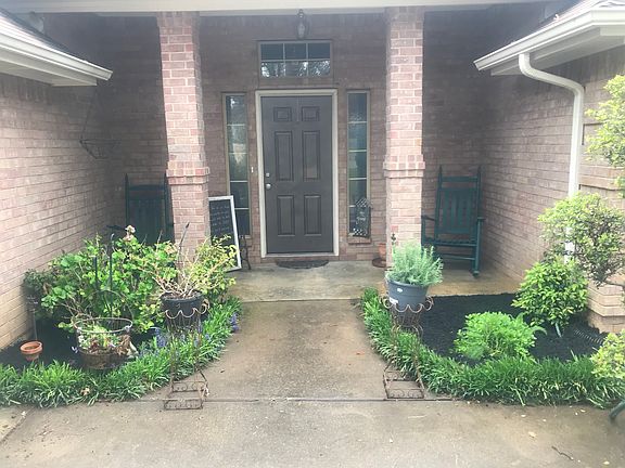 4th image of 607 Linda Dr