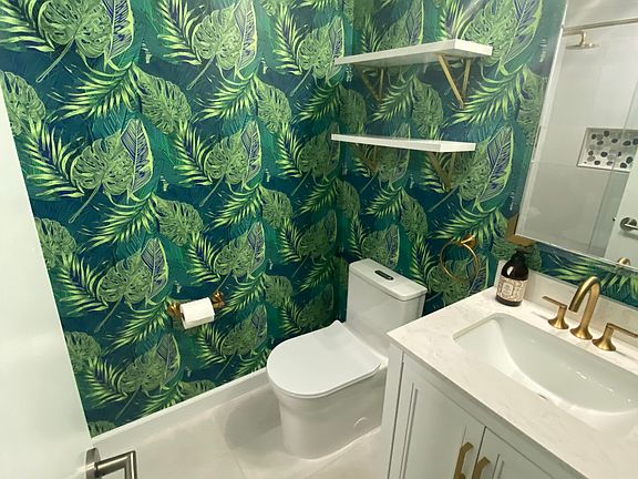 5th image of 7527 Camp Alger Ave #4