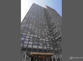 655 W Irving Park Rd APT 5010, Chicago, IL 60613