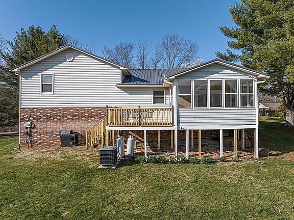 3rd image of 29122 Rhea Valley Rd