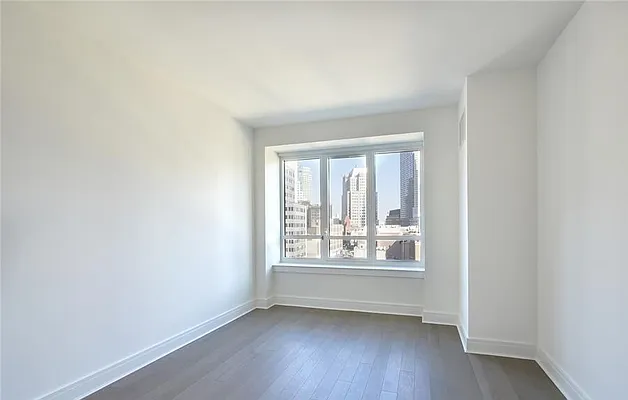 Rented by Level Group | media 5