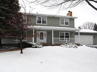 6983 Wyndham Alcove, Woodbury, MN 55125