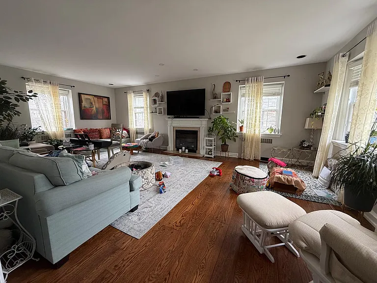 1358 Indian Creek Dr — Photo 18