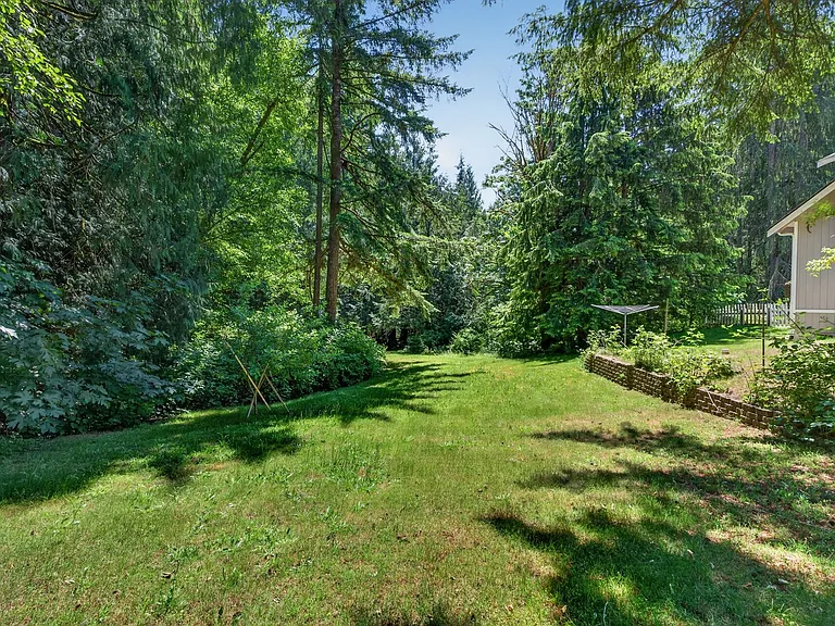1574 SE Nylace Ln — Photo 45