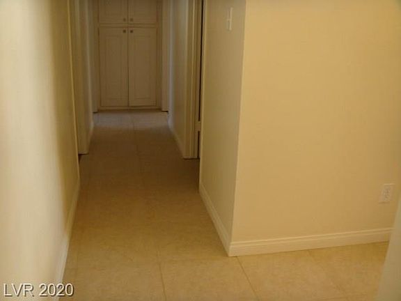5th image of 241 Zion Dr