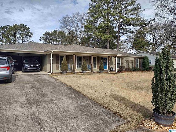 2nd image of 904 Sedgefield Dr