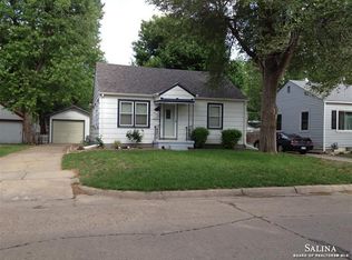 857 Hancock St, Salina, KS 67401