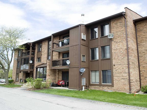2nd image of 7531 175th St