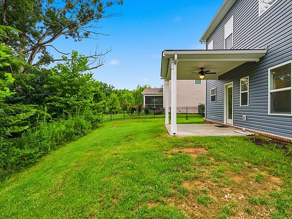 4th image of 2984 Timewinder Way