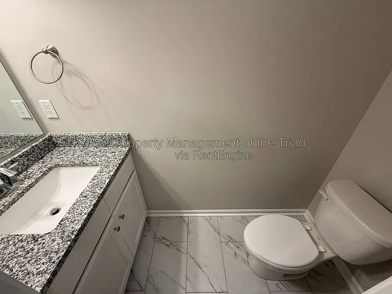 2708 N Patterson Ave — Photo 11