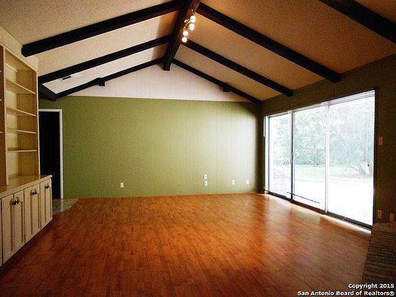 4th image of 11119 Whisper Spring Dr