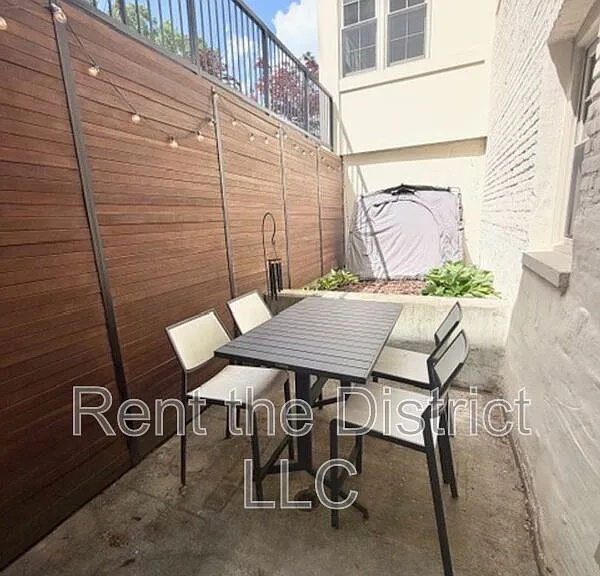 2926 Porter St NW #107 — Photo 15