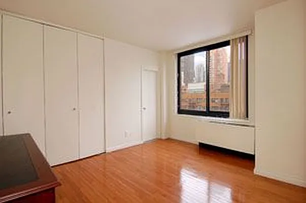 Rented by Douglas Elliman | media 8