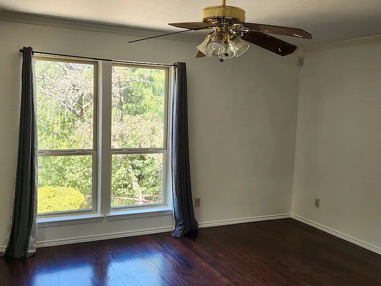 5901 Mountainwood Dr — Photo 11
