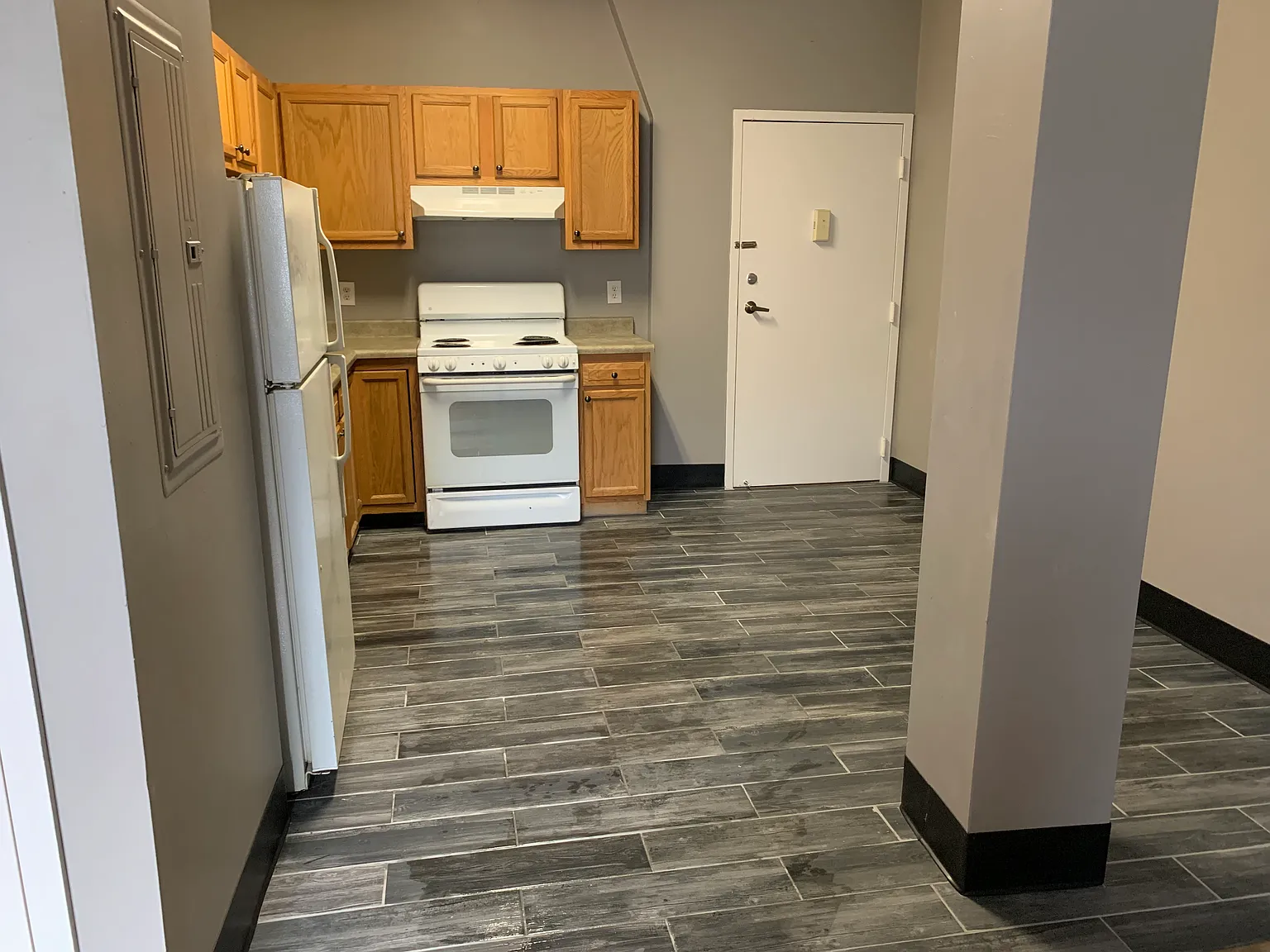 2 bed, 675 sqft, $825 — Photo 1