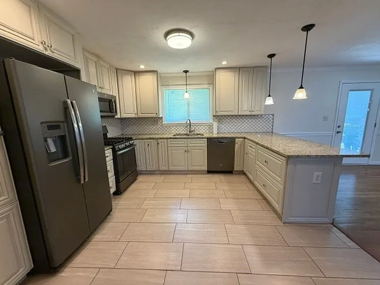 3109 Peerless Rd NW — Photo 8