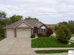 16652 Miami St, Omaha, NE 68116