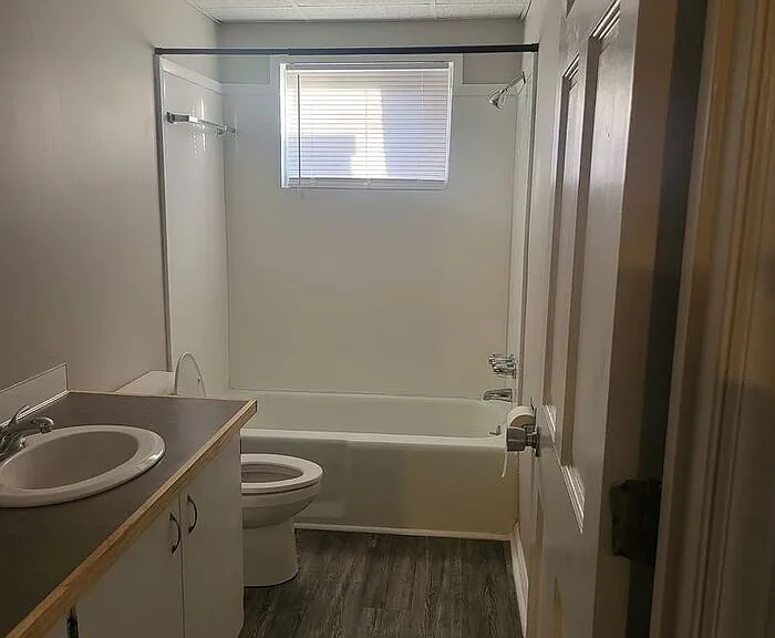 451 Montgomery Ave #5 — Photo 12