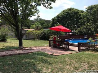 5975 Hidden Dale St, San Antonio, TX 78250
