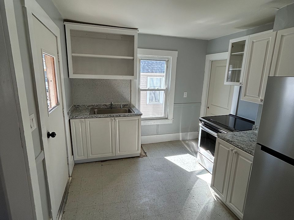 1st image of 127 South St #B