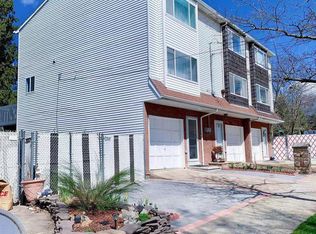 19 Frederick St, Staten Island, NY 10314