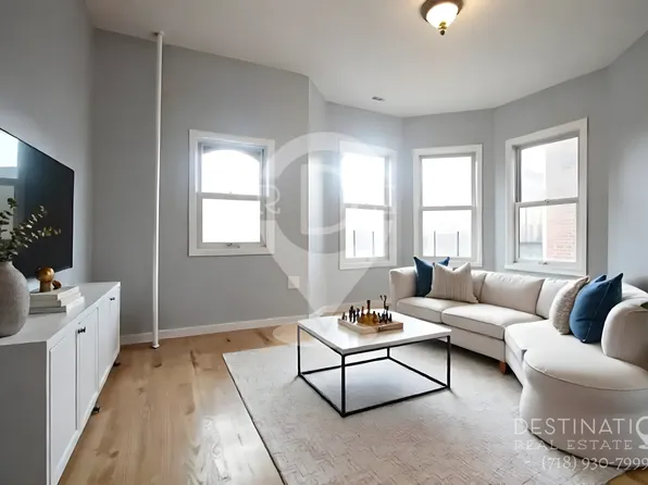 620 Beverley Road image 1 of 17