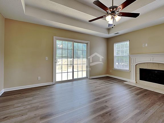 5th image of 57 Springwater Dr